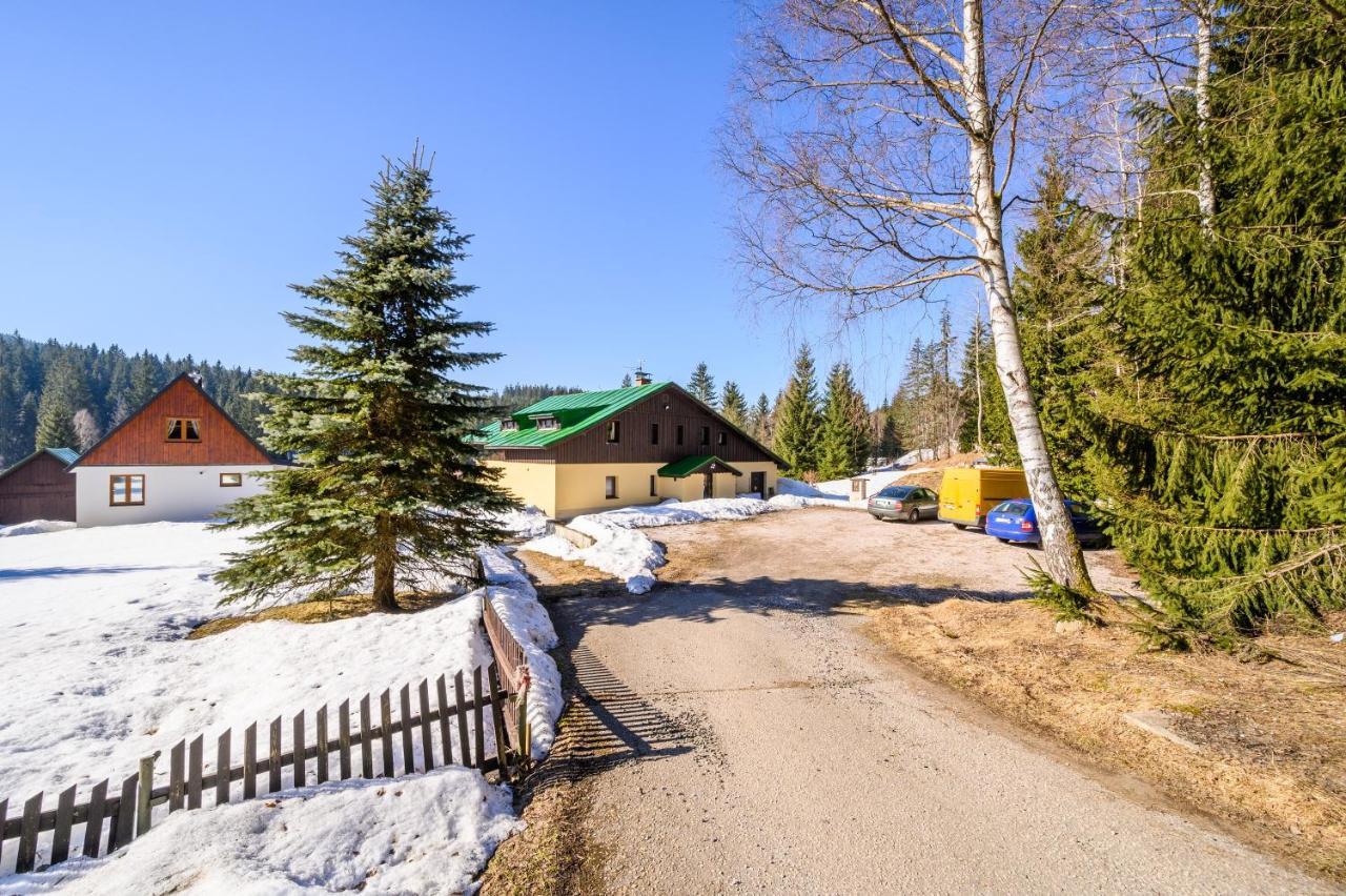 Penzion Petra, Harrachov Aparthotel Екстериор снимка