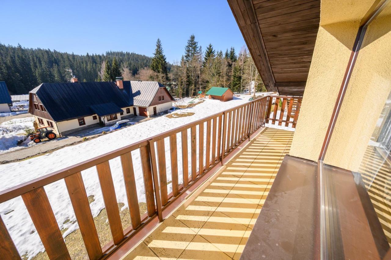 Penzion Petra, Harrachov Aparthotel Екстериор снимка
